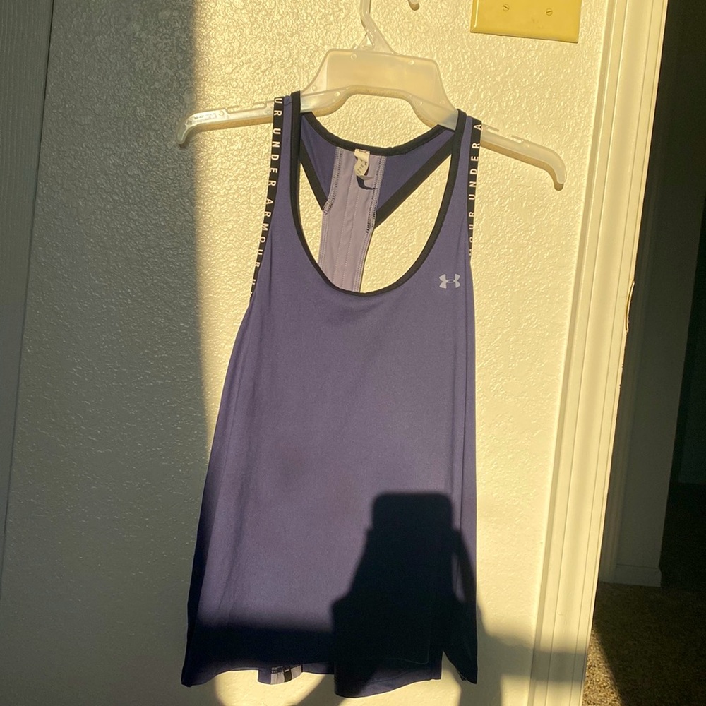 Under armor tp ech Sports top